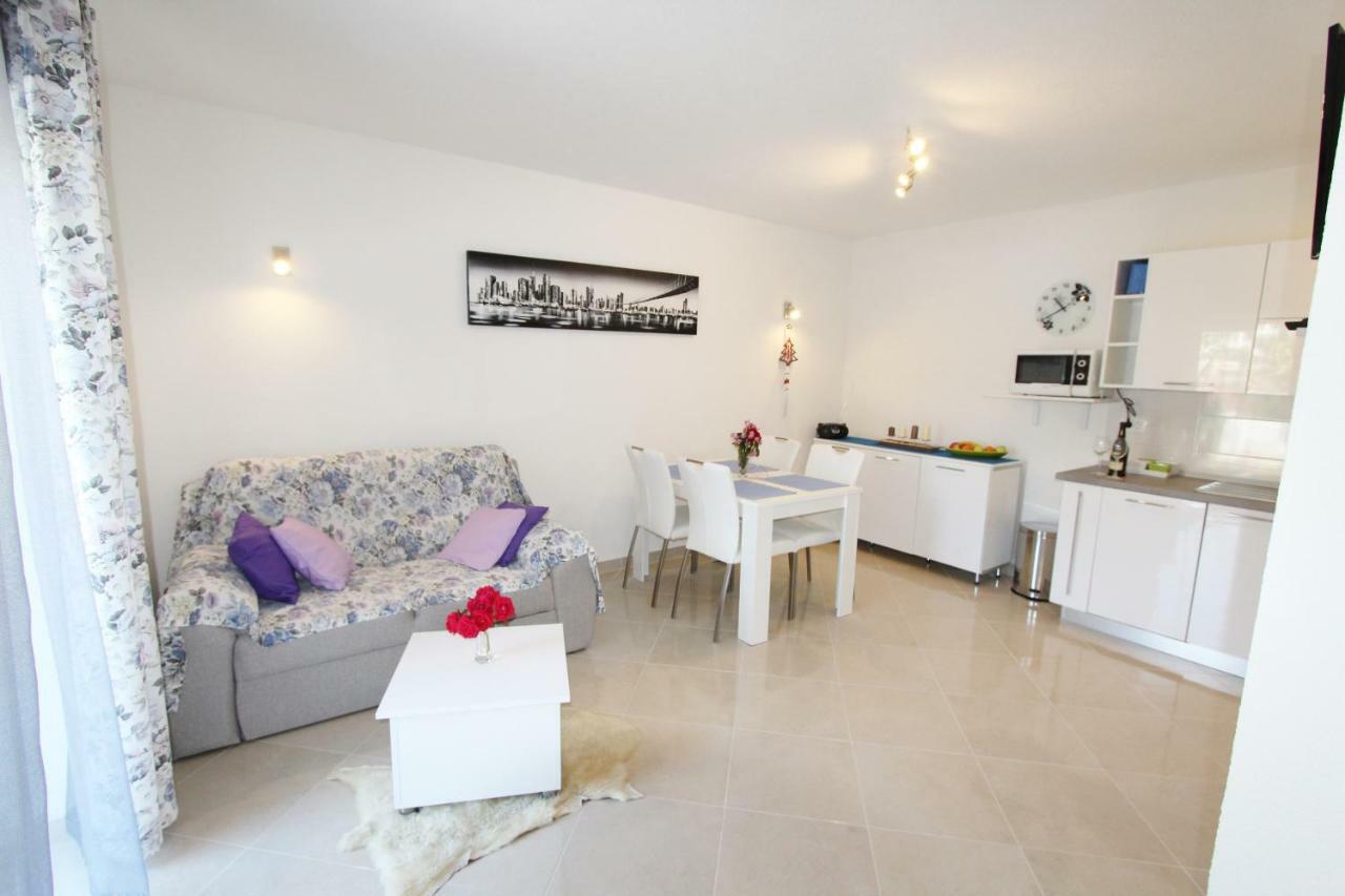 Luan Apartment Rabac Ngoại thất bức ảnh